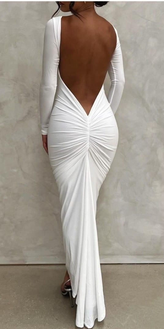 Imagen de WhatsApp 2024-12-28 a las 16.12.15_3f545933 SIRENA WHITE DRESS