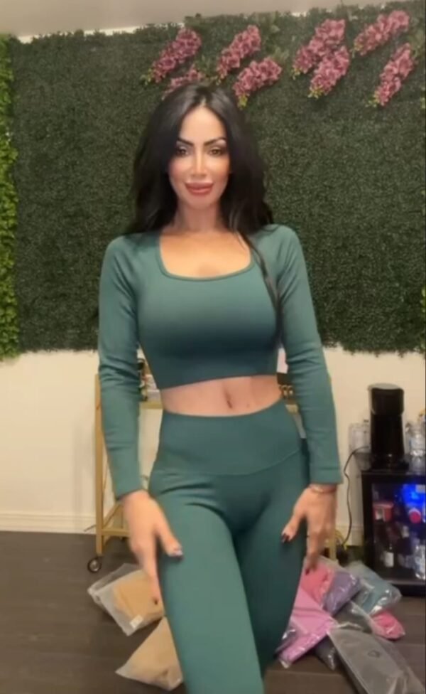 VICTORIAS GYM SET